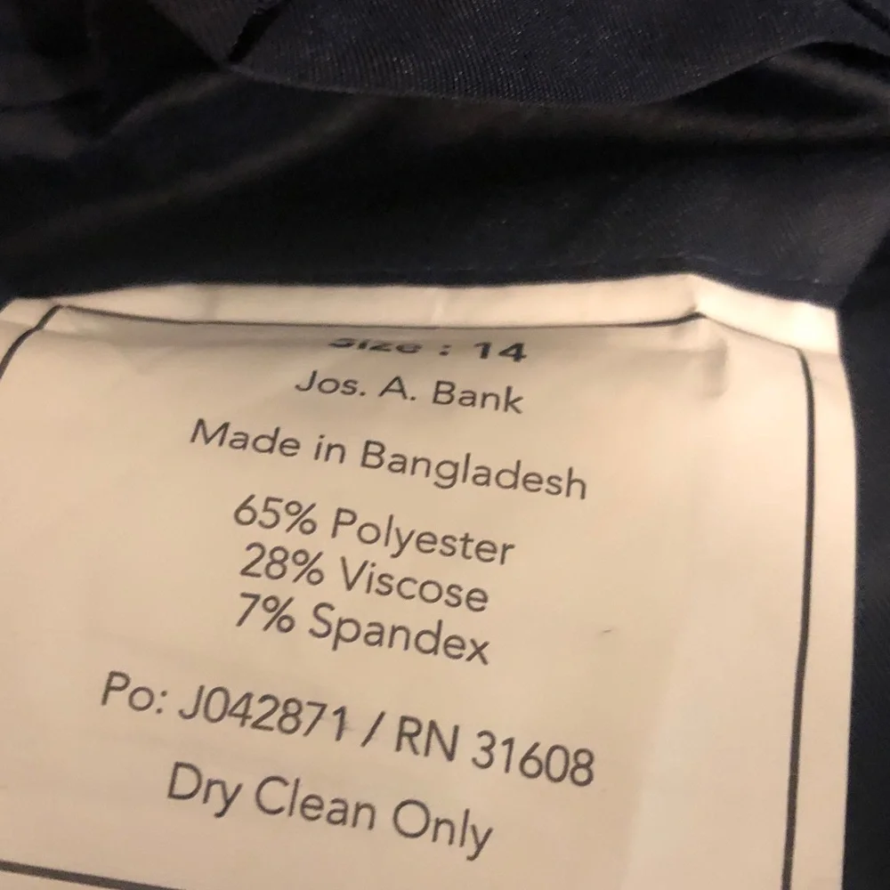 Jos. A. Bank Boys Navy Two-Piece Suit size 14